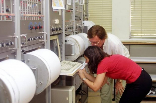 Πανικός στο Αίγιο - Τέσσερις σεισμικές δονήσεις σε μόλις 16 λεπτά