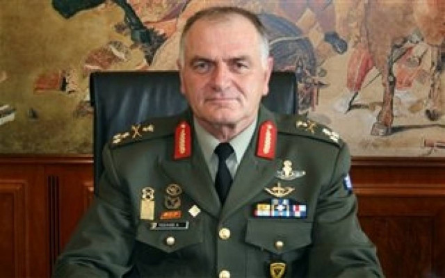 Αναγκαστική προσγείωση ελικοπτέρου που μετέφερε τον Αρχηγό ΓΕΣ