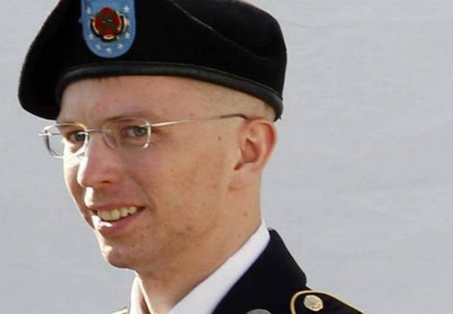 «Αφελής και καλοπροαίρετος ο Μάνινγκ» υποστήριξε ο συνήγορός του