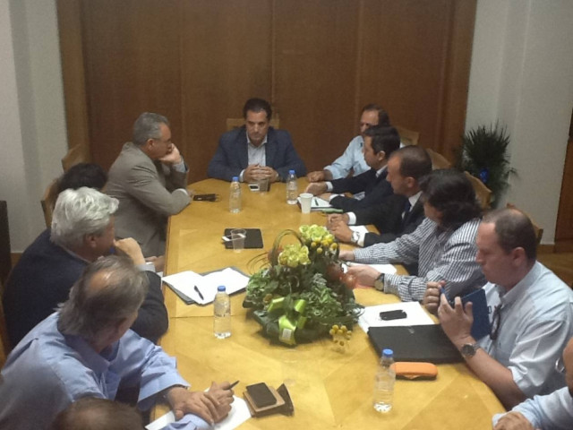 Συνάντηση Γεωργιάδη για νοσοκομείο Κύμης και Κέντρο Υγείας Μαρκοπούλου