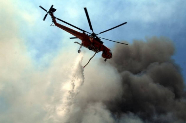 Σε εξέλιξη πυρκαγιά στην Σέριφο