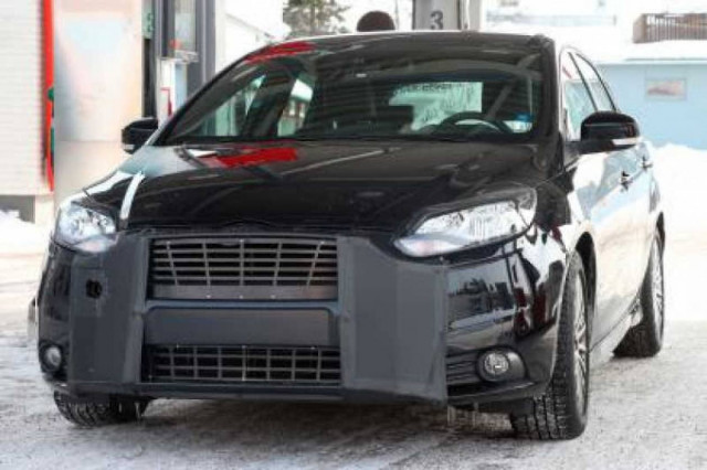FORD FOCUS: Ανανέωση με 1.500 κυβικά