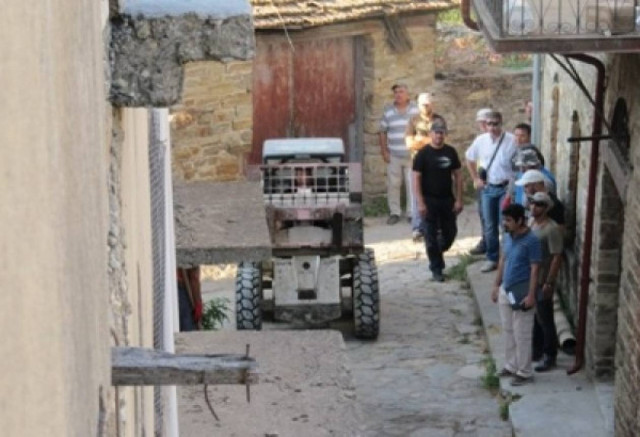Μονή Εσφιγμένου: Πέταξαν αναμμένο στουπί - Ένας τραυματίας μοναχός