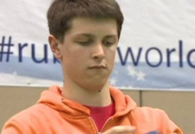 Βίντεο: Δείτε πώς έβγαλε 3.000 δολάρια μέσα σε 7,36 δευτερόλεπτα!