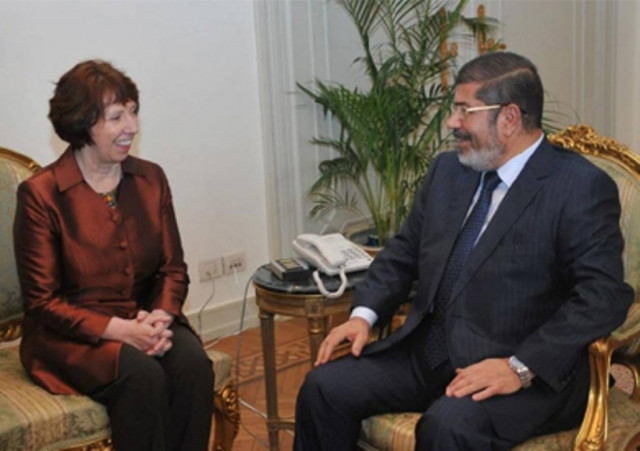 Κ. Άστον: Ο Μόρσι είναι καλά και έχει πρόσβαση στα ΜΜΕ