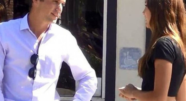 Βίντεο: Σταματούσε περαστικούς και τους ζητούσε να κάνουν σεξ!