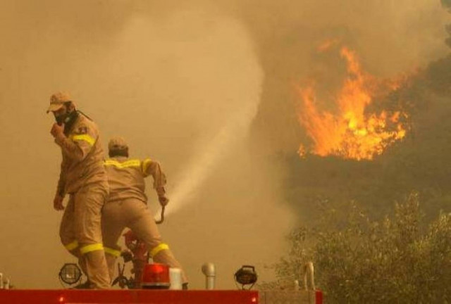 Ενισχύσεις στα Κύθηρα–Υπό μερικό έλεγχο το Μαρκόπουλο