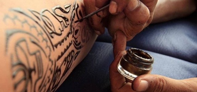 Η χένα προκαλεί μόνιμες βλάβες στο δέρμα