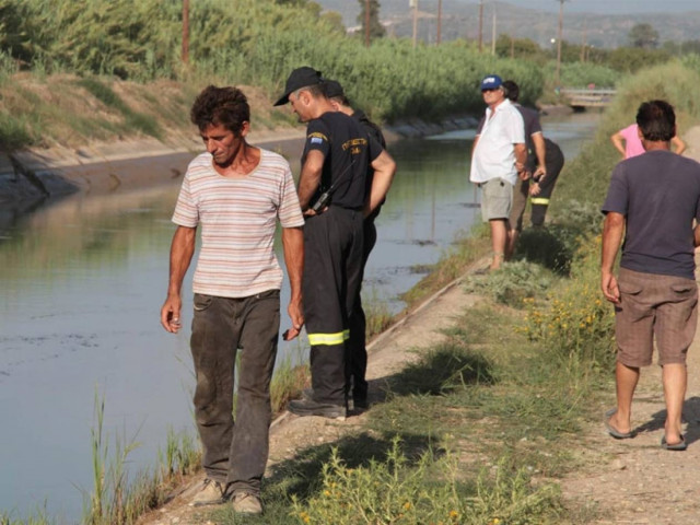 ΣΟΚ στην Ηλεία: Ο 13χρονος θείος τους έριξε τα αδερφάκια στο κανάλι