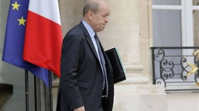 Γαλλία: Περικοπές στις αμυντικές δαπάνες