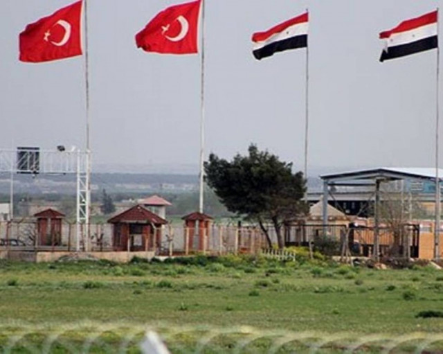 Αδέσποτη σφαίρα από τη Συρία σκότωσε Τούρκο