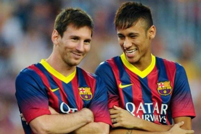 «Καλοπιάνει» τον Μέσι ο Νεϊμάρ! (photos+video)