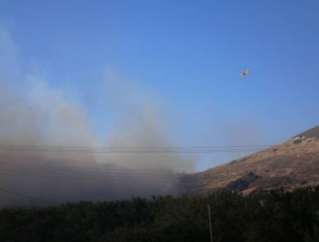 Σε ύφεση η πυρκαγιά στη Νάξο