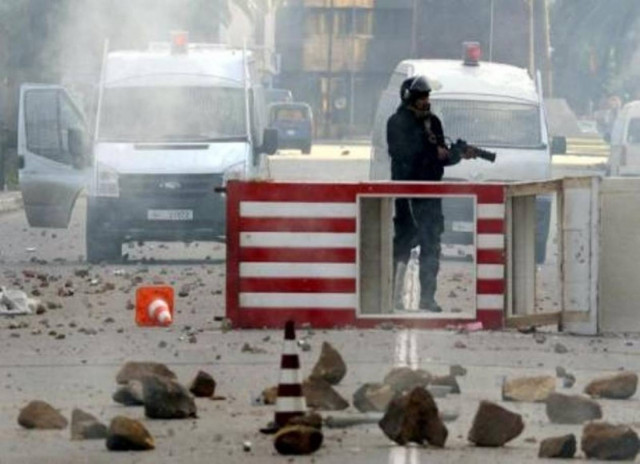 Aστυνομικοί εντόπισαν και σκότωσαν τρομοκράτη μέσα σε διαμέρισμα