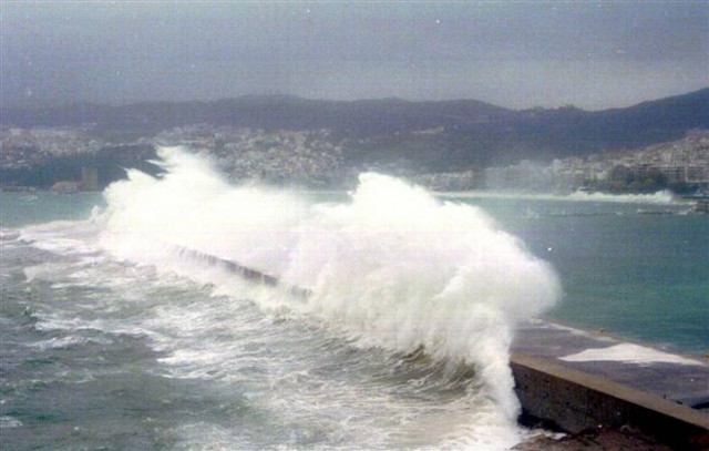 Πτώση της θερμοκρασίας και ισχυροί άνεμοι την Τρίτη