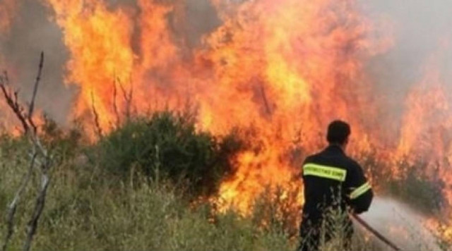 Πολύ υψηλός κίνδυνος πυρκαγιάς την Πέμπτη