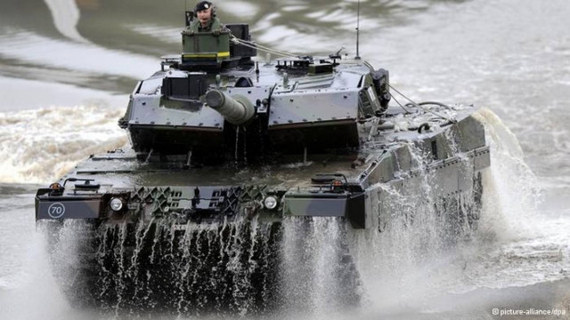 DW: Ρεκόρ εξαγωγών όπλων σε αραβικές χώρες