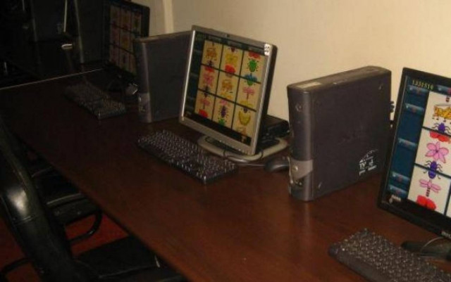 Συλλήψεις στη Θεσσαλονίκη για «φρουτάκια»