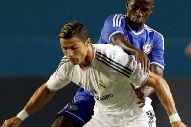 Το «ξύλο» στον Ρονάλντο (video)