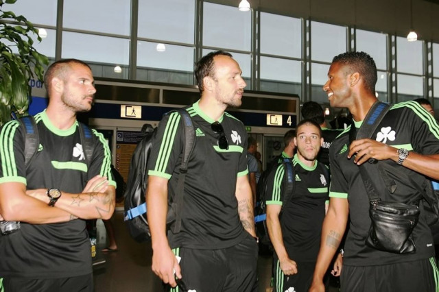 Αναχώρησε για Αγγλία (photos)