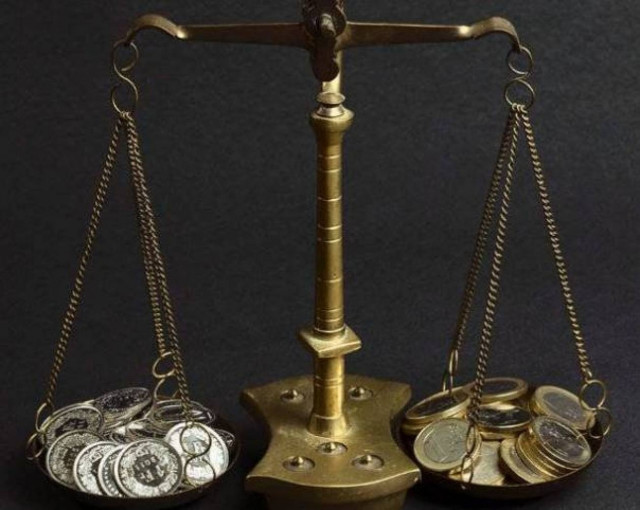 Το Βερολίνο δεν βλέπει κίνδυνο ...«νομισματικού πολέμου»