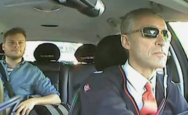 Δεν μπορούσαν να φανταστούν ότι ο ταξιτζής ήταν...ο Πρωθυπουργός!(vid)