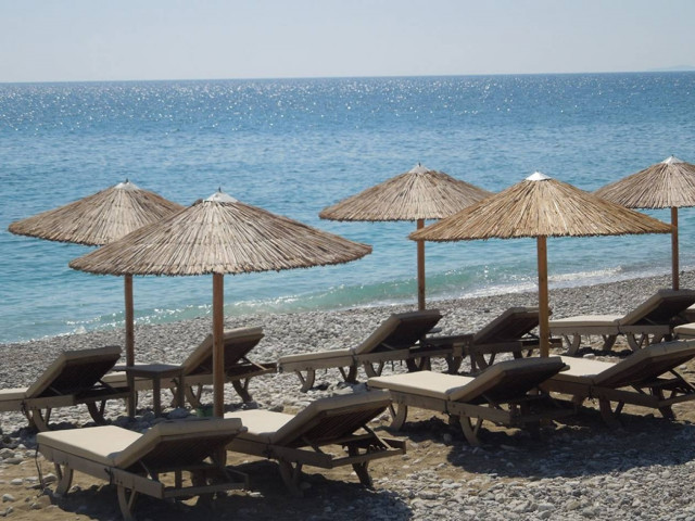 Τήνος: Το παιχνίδι με το στρώμα παραλίγο να αποβεί μοιραίο για 3χρονη