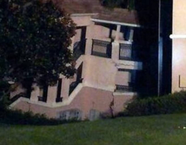 Άνοιξε η Γη και κατάπιε βίλα στην Φλόριντα