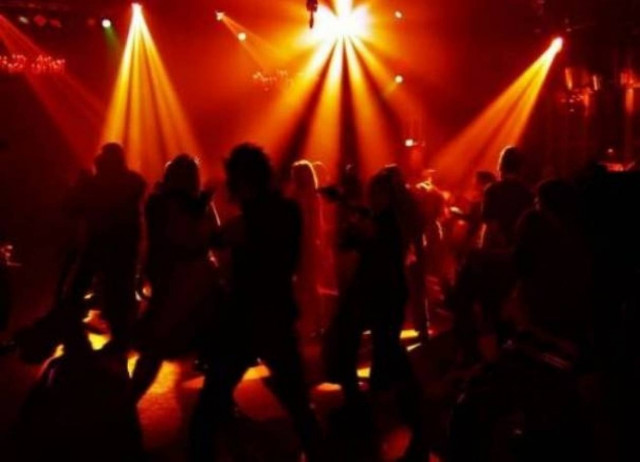 Εντατικοί έλεγχοι της Αστυνομίας σε μπαρ στα νησιά του Ιονίου