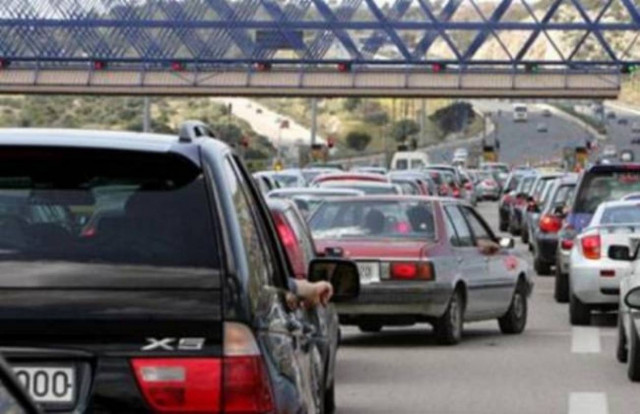 Έκτακτα μέτρα της Τροχαίας για την έξοδο του Δεκαπενταύγουστου