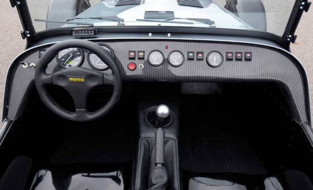 CATERHAM με 660 κυβικά!