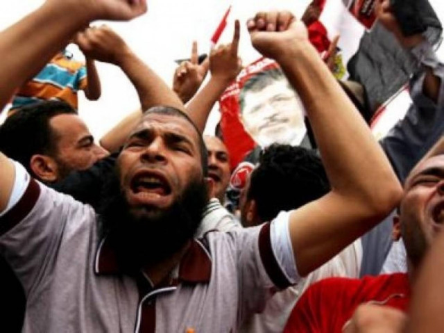 Αλεξάνδρεια: Στους δρόμους οι Αδελφοί Μουσουλμάνοι