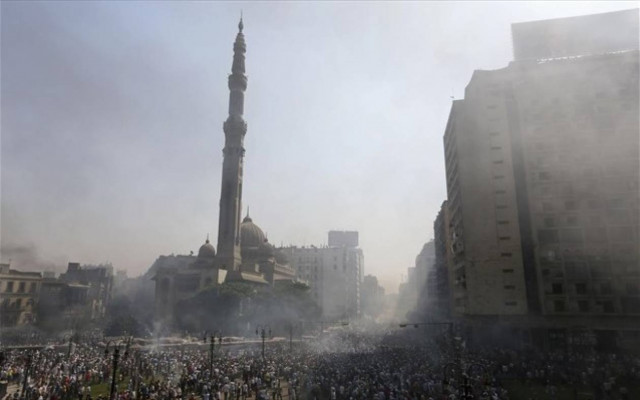 Ολάντ - Κάμερον: «Ισχυρό ευρωπαϊκό μήνυμα» για την Αίγυπτο