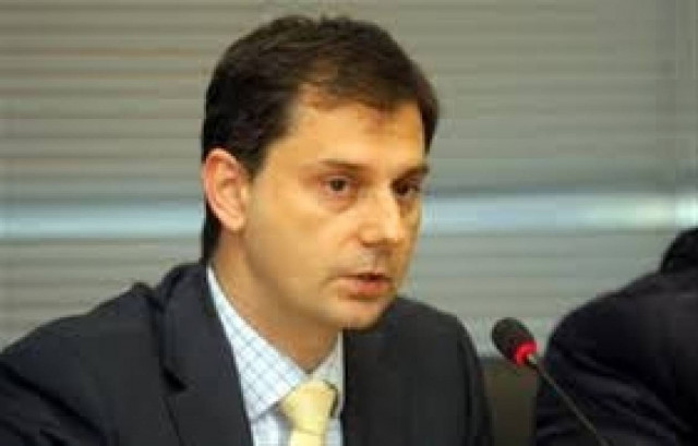 Θεοχάρης: Καλύτερα να κλείσουν οι επιχειρήσεις με ελλείμματα