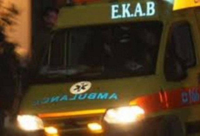 Νεκρός 57χρονος οδηγός μετά από πρόσκρουση σε δέντρο