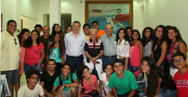 Στον Περιφερειάρχη Κρήτης 30 παιδιά από την Ιορδανία