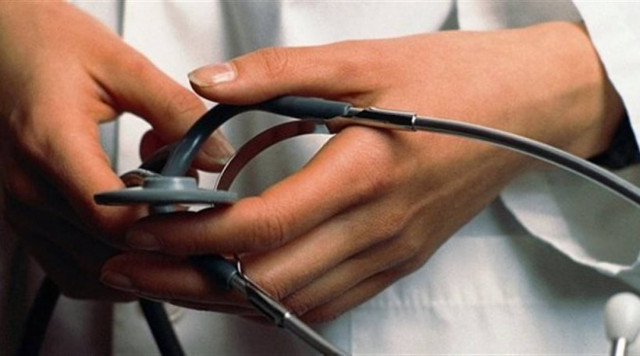 Παρίσταναν τους γιατρούς και προκάλεσαν τον θάνατο γυναικών