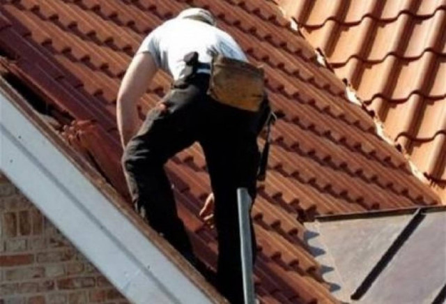 «Έσβησε» 20χρονος εργάτης που έπεσε από στέγη