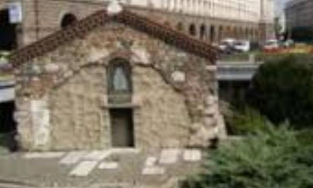 Το θαύμα της πίστης: Ναοί που δεν γκρεμίζονται!