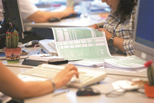 Αυτές είναι οι 16 ΔΟΥ που κλείνουν με λουκέτο «εξπρές»