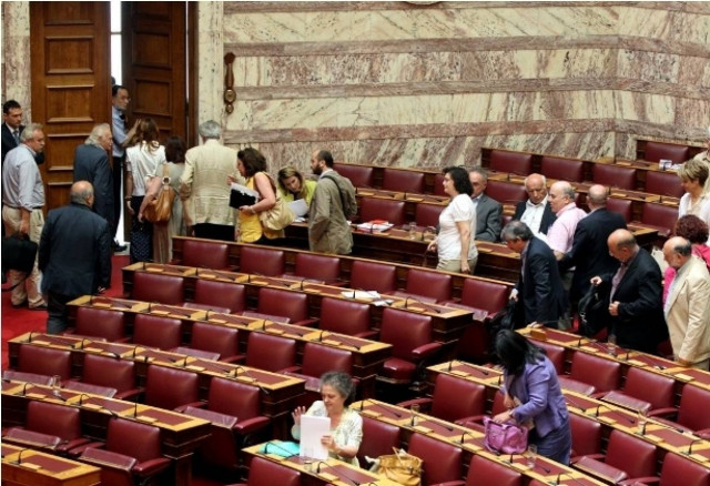 Βουλή:Αποχώρηση ΣΥΡΙΖΑ λόγω «όργιου αντικοινοβουλευτικών αυθαιρεσιών»