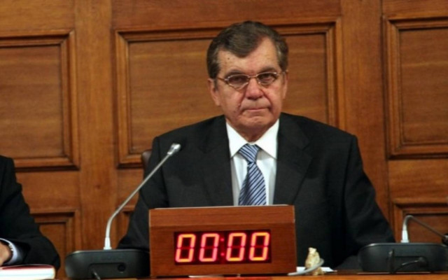 Αποδοκίμασαν τον Κρεμαστινό στη Λέρο