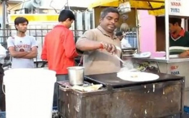 Βίντεο: Απίστευτοι μάγειρες από όλον τον κόσμο!