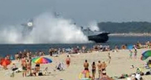 Βίντεο: ΣΟΚ για λουόμενους σε ακτή της Ρωσίας