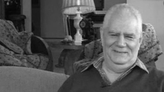 Πέθανε ο δημοσιογράφος Ηλίας Μπαζίνας