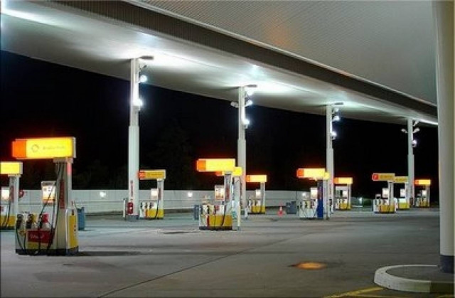 Ληστεία σε βενζινάδικο στα Καμίνια