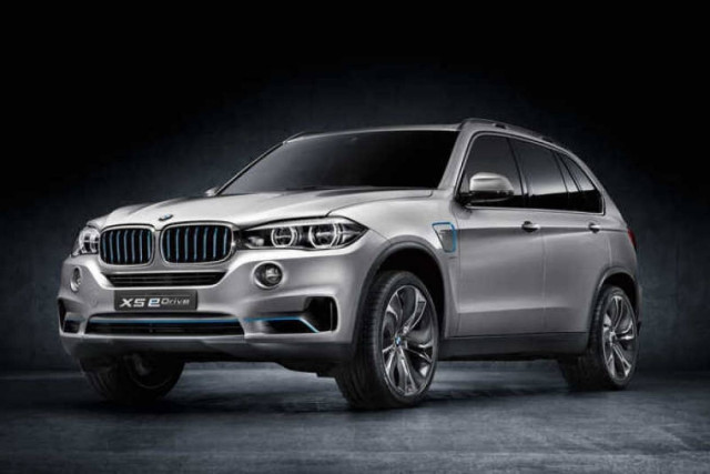 BMW X5 eDRIVE: TURBO KAI ΥΒΡΙΔΙΚΟ 4x4