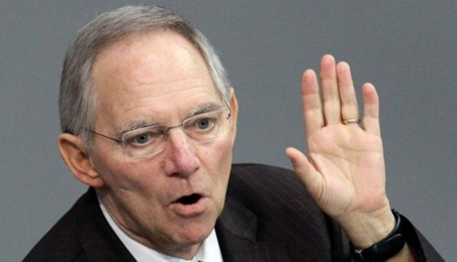 Σόιμπλε: «Όχι» σε κούρεμα «ναι» σε νέα μέτρα