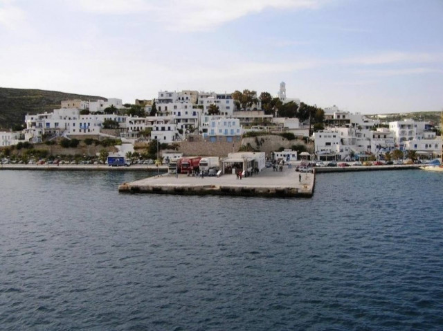 Μεταφορά σωτηρίας για 19χρονο από τη Μήλο