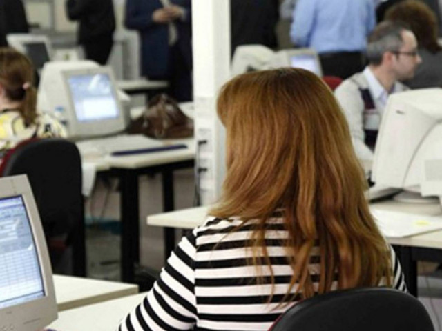 5.000 υπάλληλοι ΟΤΑ εκτός Δημοσίου
